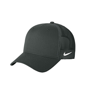 Nike Golf NKFN9893 Nike Snapback Mesh Trucker Cap